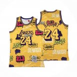 Camiseta Los Angeles Lakers Kobe Bryant #24 Slap Sticker Mitchell & Ness 1996-97 Amarillo